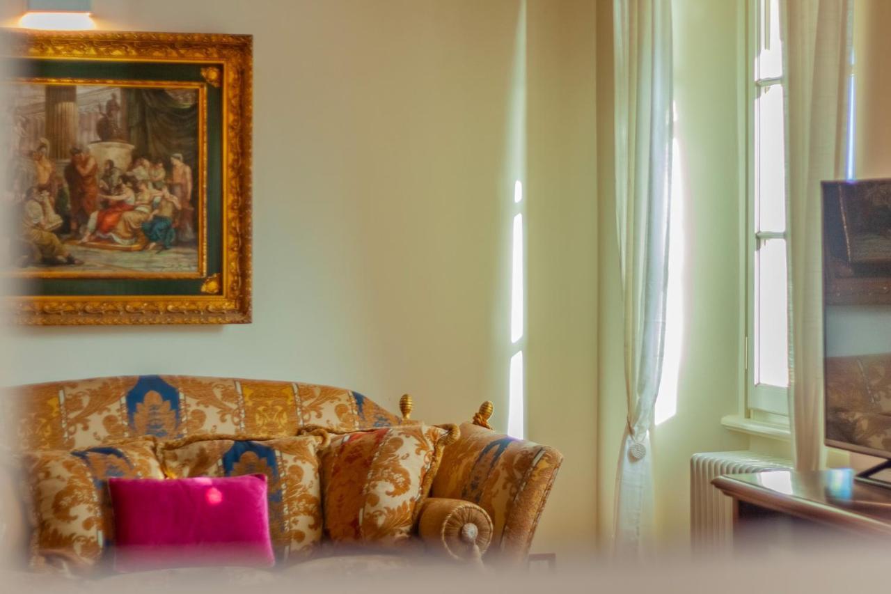 Aglaia Luxury Lake View By Wonderful Italy Lägenhet Abbadia Lariana Exteriör bild